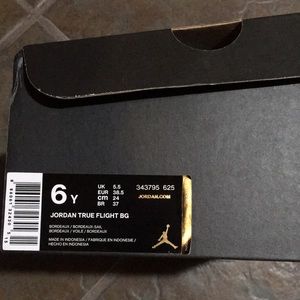 Jordan True Flight BG Bordeaux 6Y